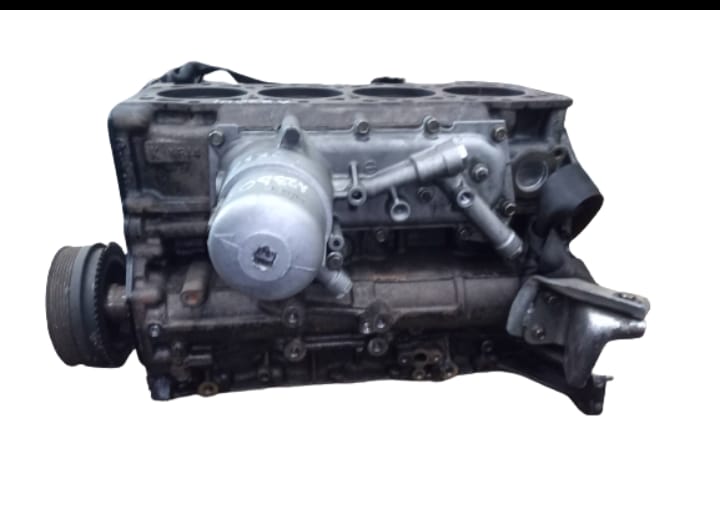 Bloque nissan atleon zd30      ...
