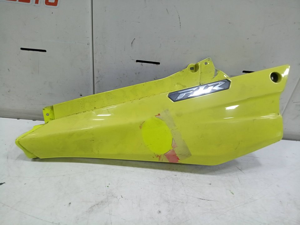 Cubierta carenado lateral yamaha rp28 fjr1300      01.1
