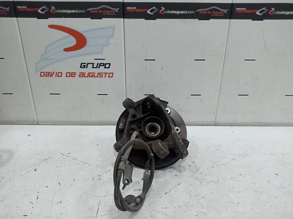 Mangueta trasera izquierda lexus is220 sport+nav      01