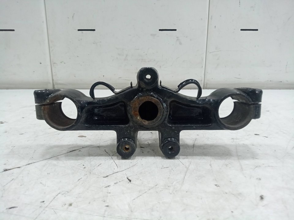 Tija scutum silence s02 10  4    