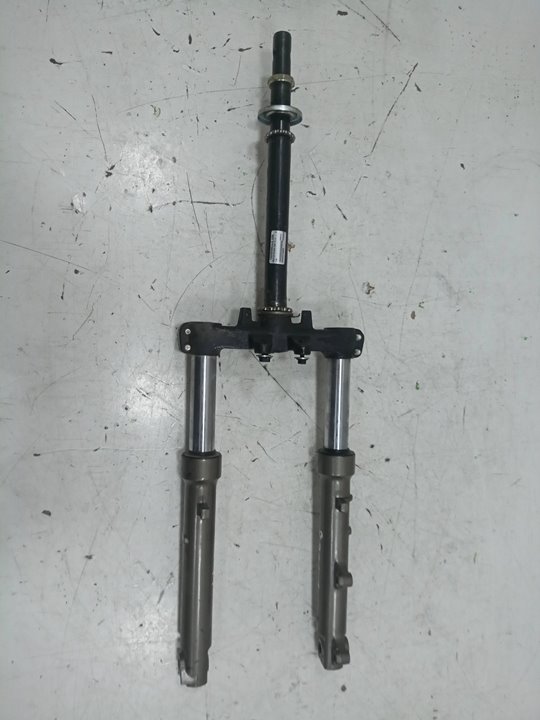 Tija scutum silence s02 10  4    