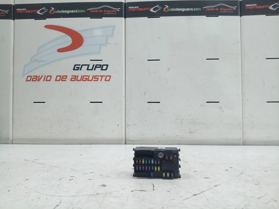 Caja reles / fusibles kia niro 1.6 gdi hybrid