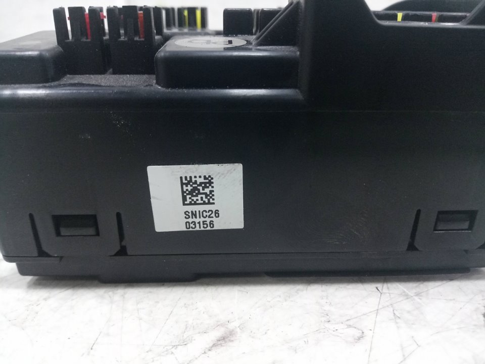 Caja reles / fusibles kia niro 1.6 gdi hybrid
