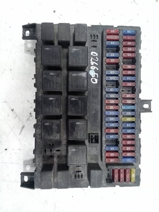 Caja reles / fusibles daf serie 95 xf .xxx xf95 480 