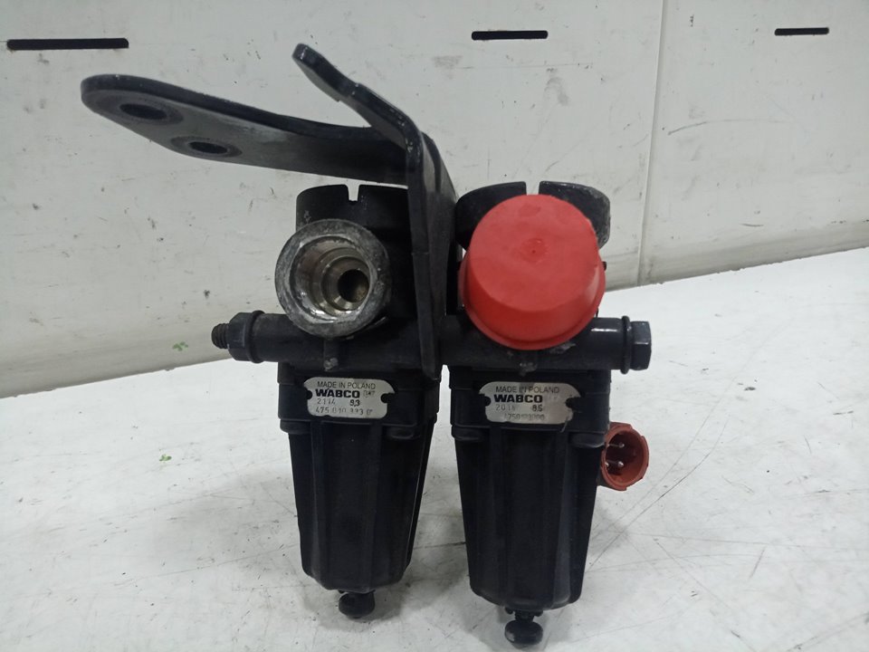 Valvula limitadora de presion man tgx 18.xxx fg    4x2   bl