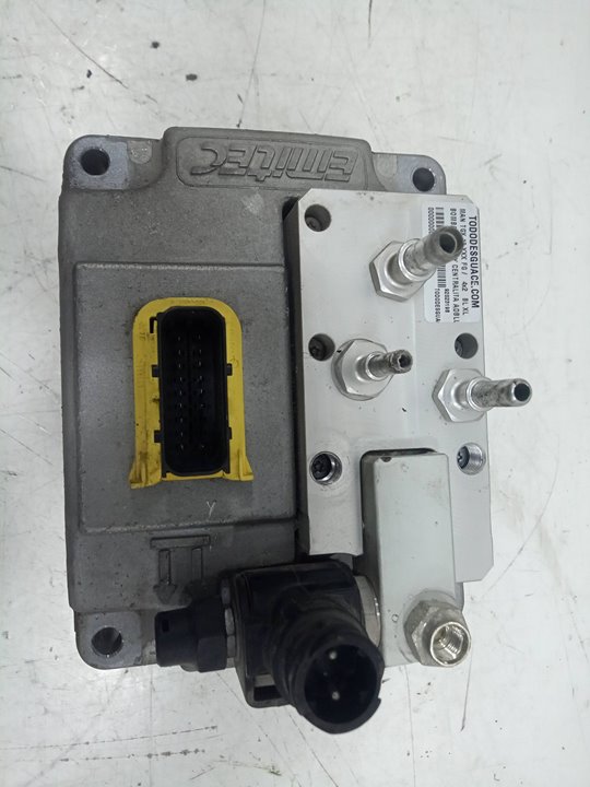 Bomba adblue y centralita adblue man tgx 18.xxx fg    4x2   bl
