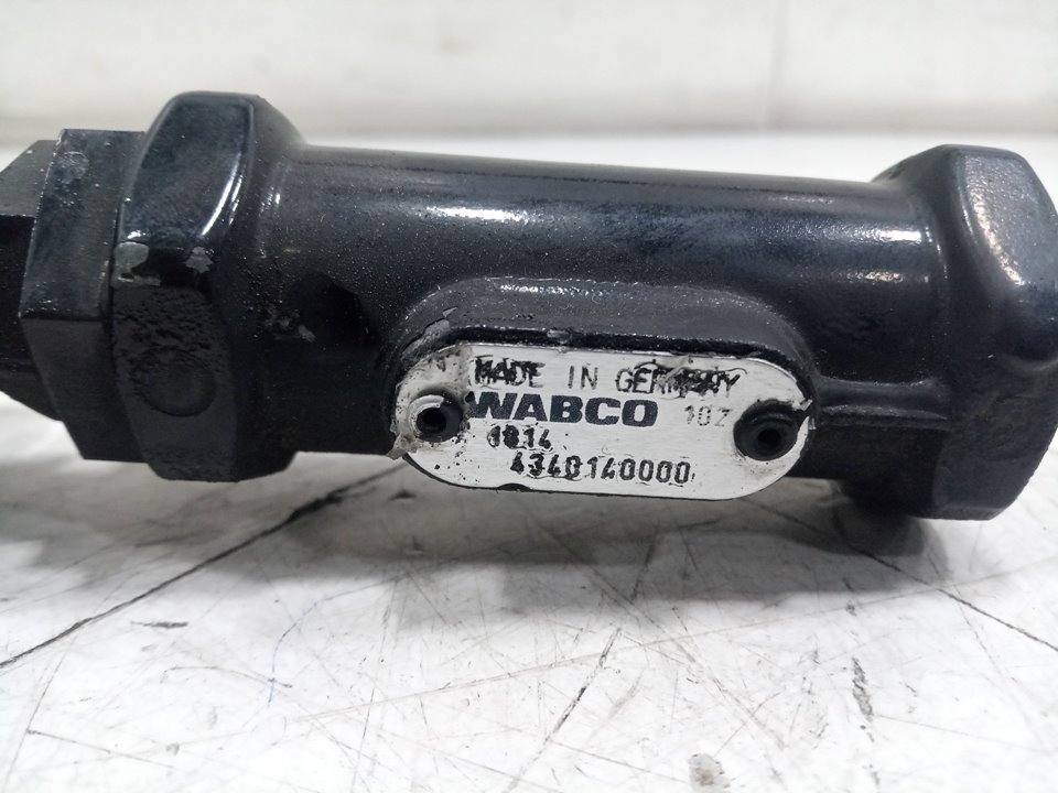 Valvula man tgx 18.xxx fg    4x2   bl