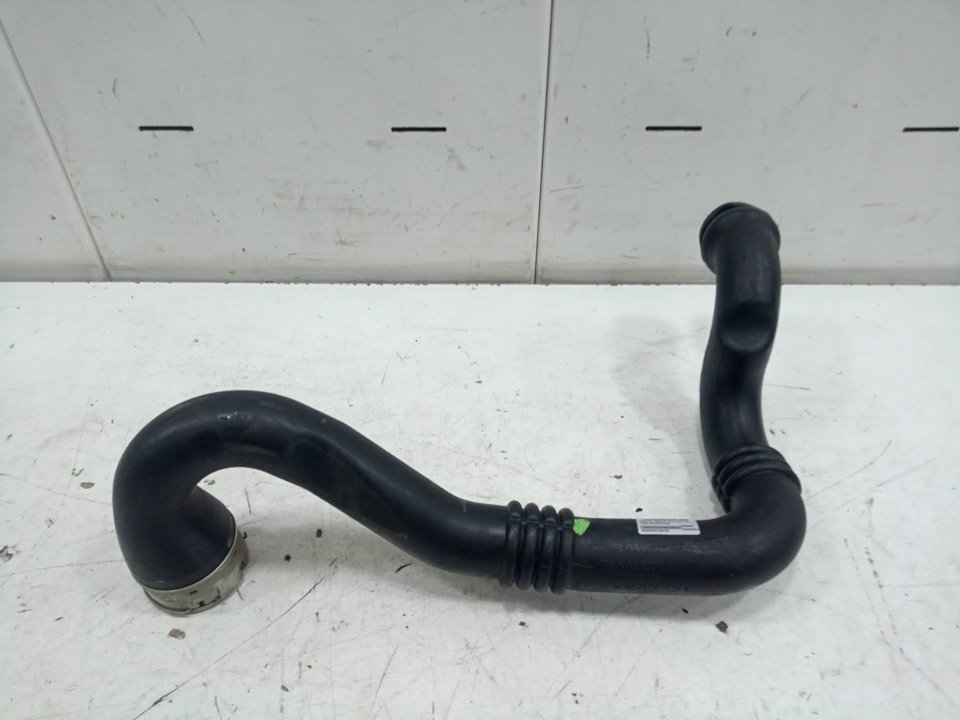 Tubo intercooler master bus l3h2 38t      02.