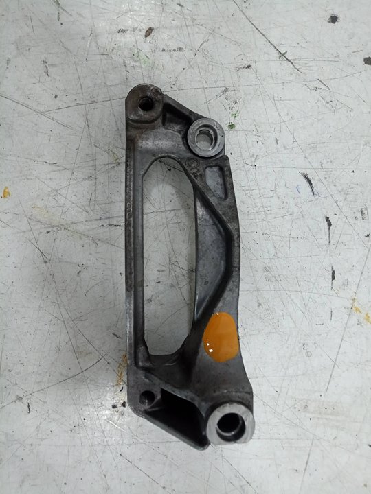 Soporte alternador volkswagen touareg 2.5 r5 tdi