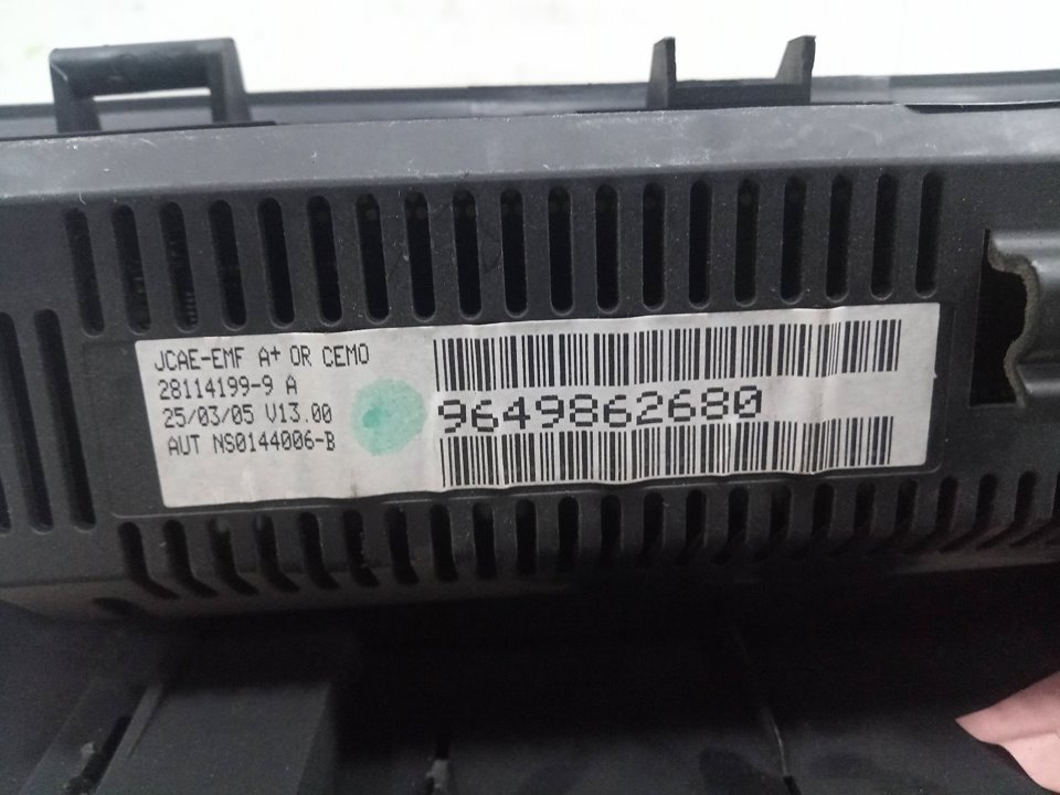  pantalla multifuncion peugeot 307 break  sw (s1) xr