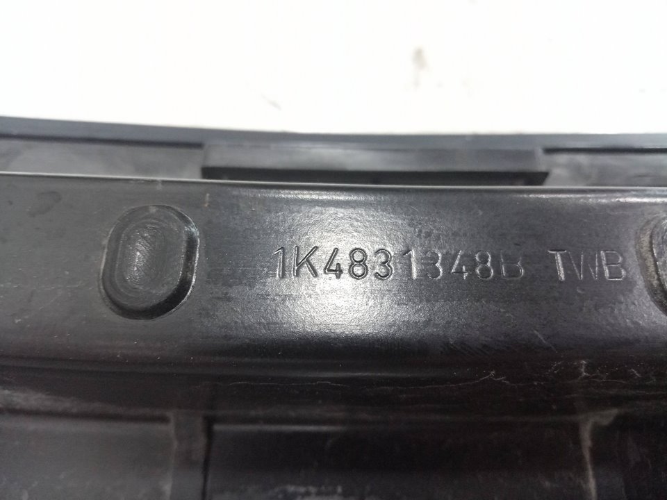 Puerta delantera derecha volkswagen golf v 1.9 tdi