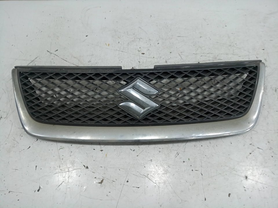 Rejilla delantera suzuki grand vitara ii 1.9 ddis a las 4 ruedas (jt419