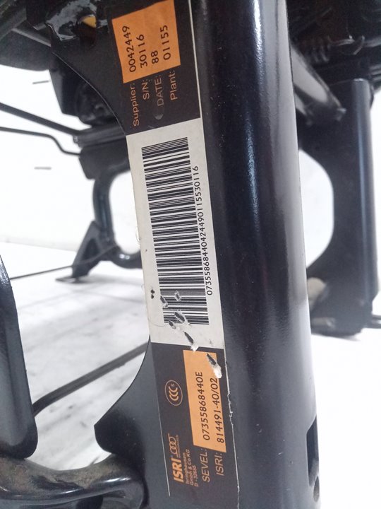 Asiento delantero izquierdo 2.0 bluehdi 130