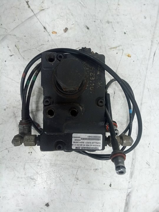 Hidraulico subir y bajar cabina mercedes actros bm 963.xxx 2a