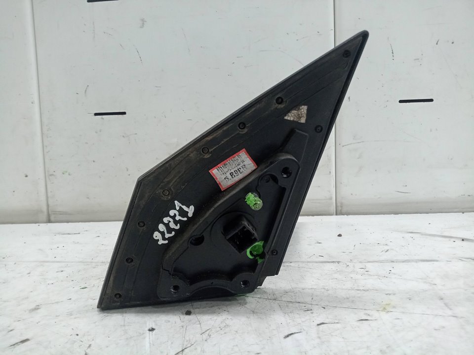 Retrovisor derecho electrico 