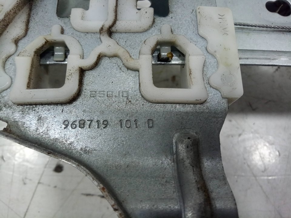 Elevalunas trasero derecho renault megane iii berlina 5 p