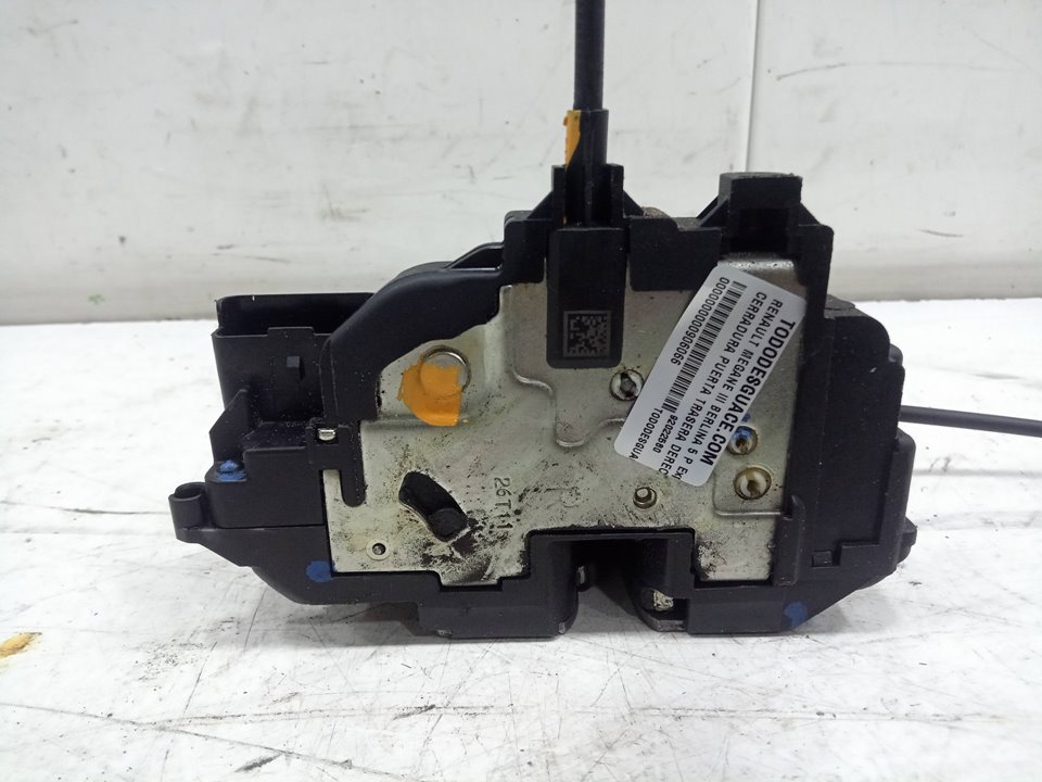 Cerradura puerta trasera derecha renault megane iii berlina 5 p