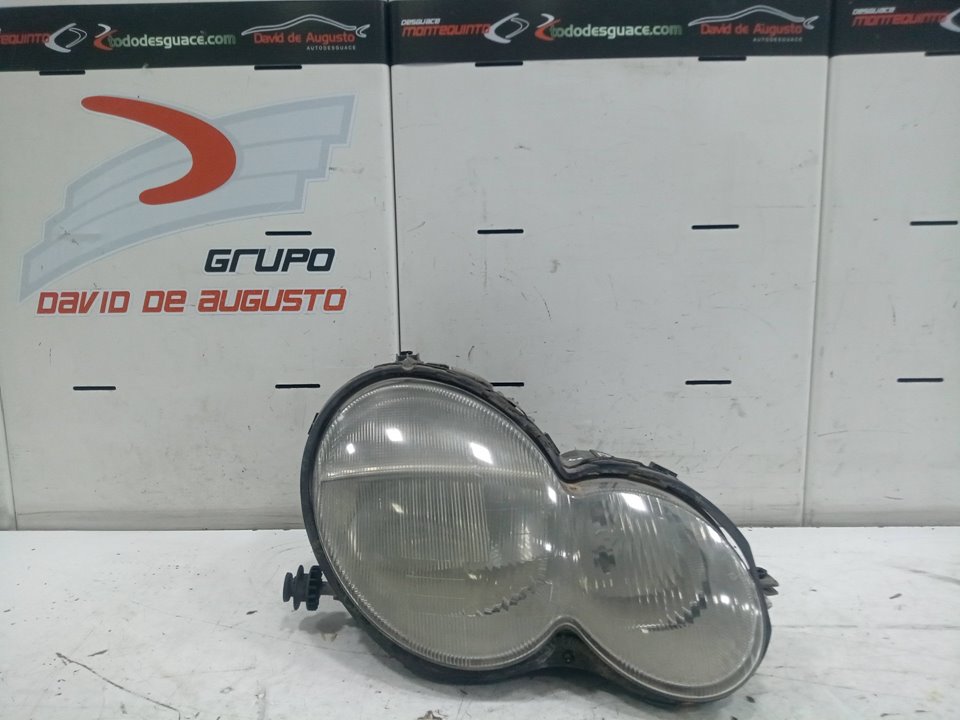 Faro derecho c 220 cdi (203.706)