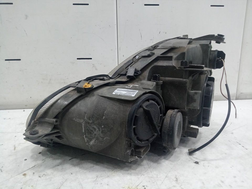 Faro derecho c 220 cdi (203.706)