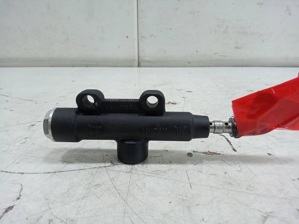 Bombin scutum silence s02 10  4    