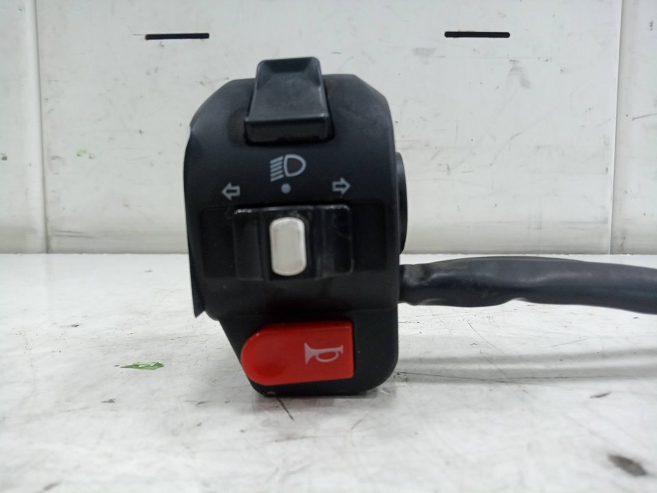 Mando intermitentes scutum silence s02 10  4    