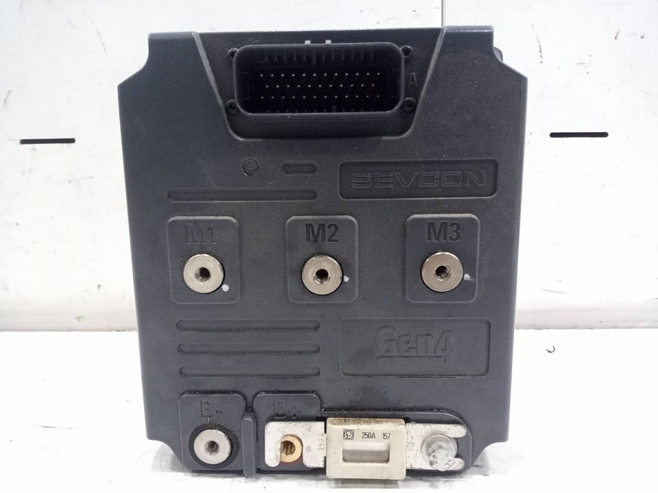 Centralita motor uce scutum silence s02 10  4    