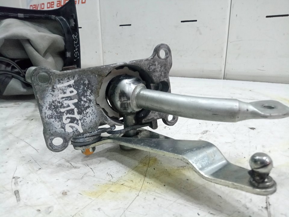 Palanca cambio renault  magnum ab 2005 cabina adel.tractor semirr. gv     4x2    4xx.18 gran espacio      12.06 - 12.09 no ident