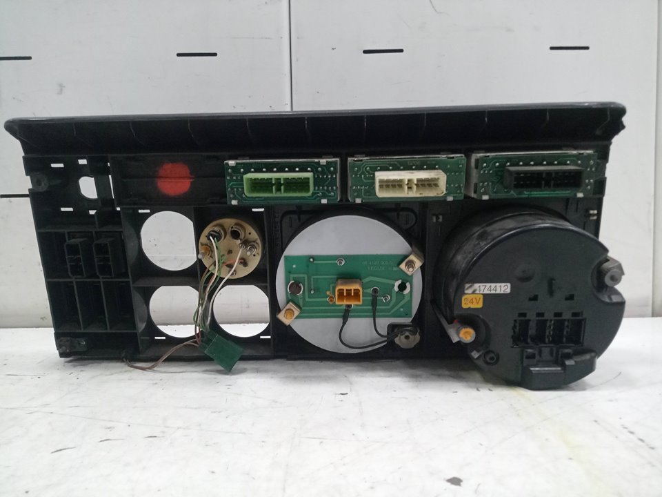 Cuadro instrumentos iveco eurocargo fpr   (typ 60 