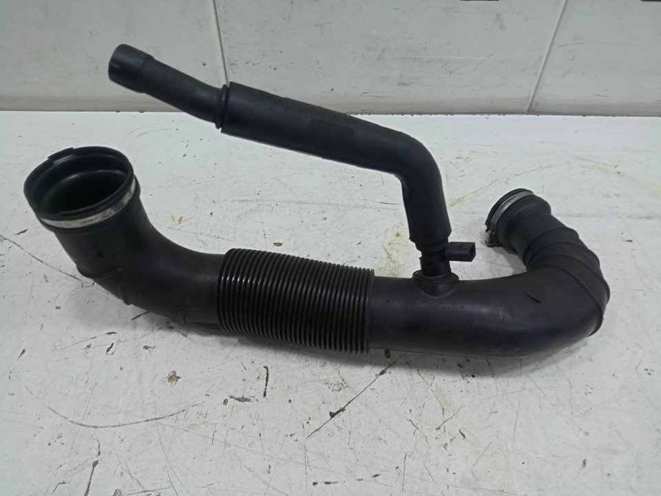 Tubo admision de aire mercedes sprinterii caja abier