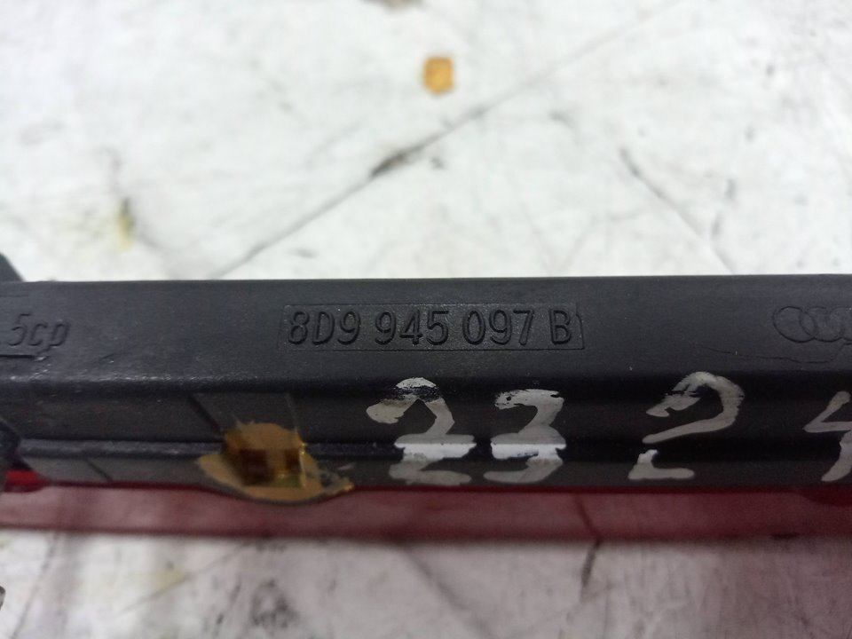 Luz central de freno audi a3 1.6
