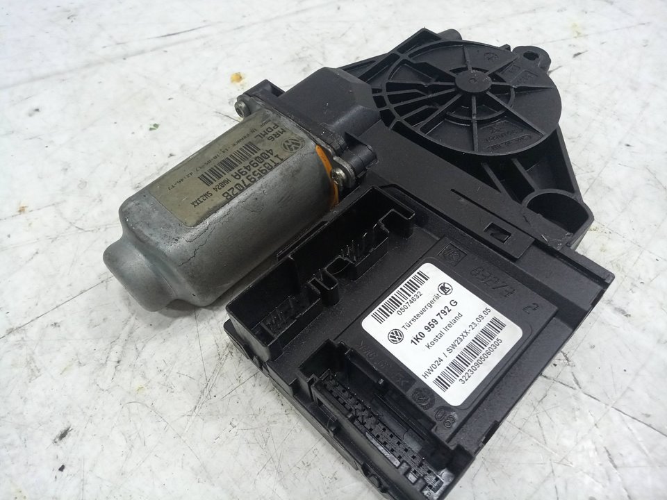 Motor elevalunas delantero derecho skoda octavia ii 1.9 tdi