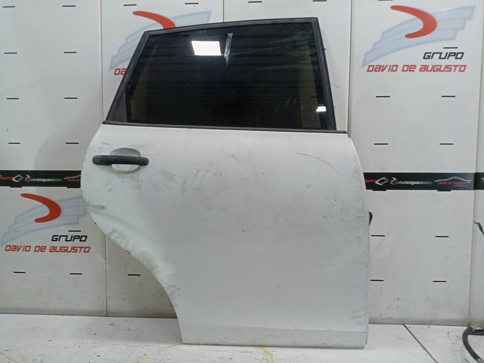 Puerta trasera derecha seat altea 1.6 multifuel