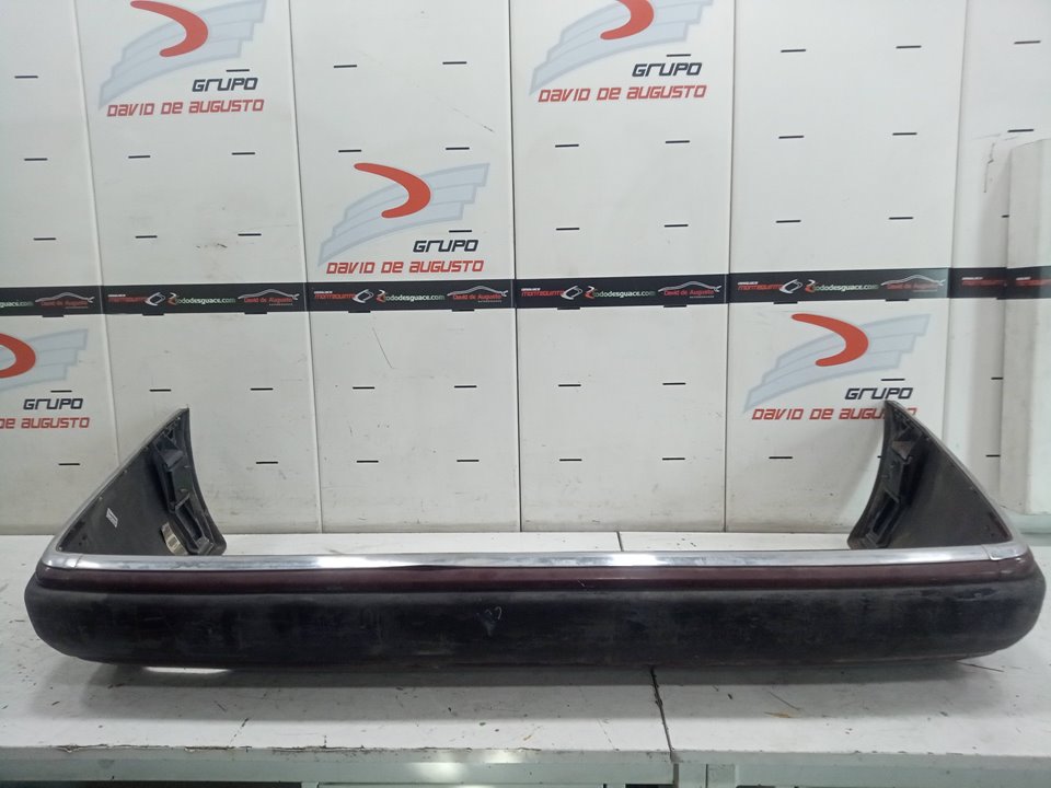 Paragolpes trasero mercedes-benz clase e  bm serie 124 berlina       
