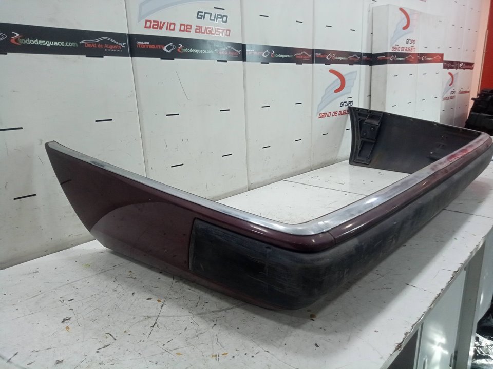 Paragolpes trasero mercedes-benz clase e  bm serie 124 berlina       
