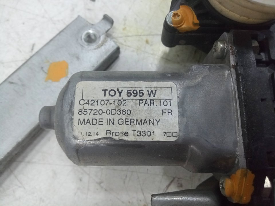 Elevalunas delantero izquierdo toyota yaris 1.5 hybrid (nhp130_)