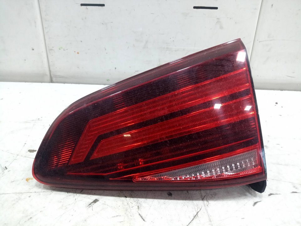 Piloto interior trasero derecho volkswagen golf vii 1.5 tsi