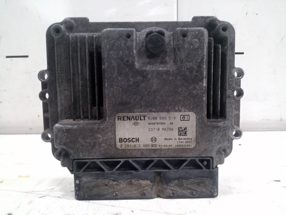 Centralita motor uce renault mascott cajachasis  mascott fg 150. 355565 cabi