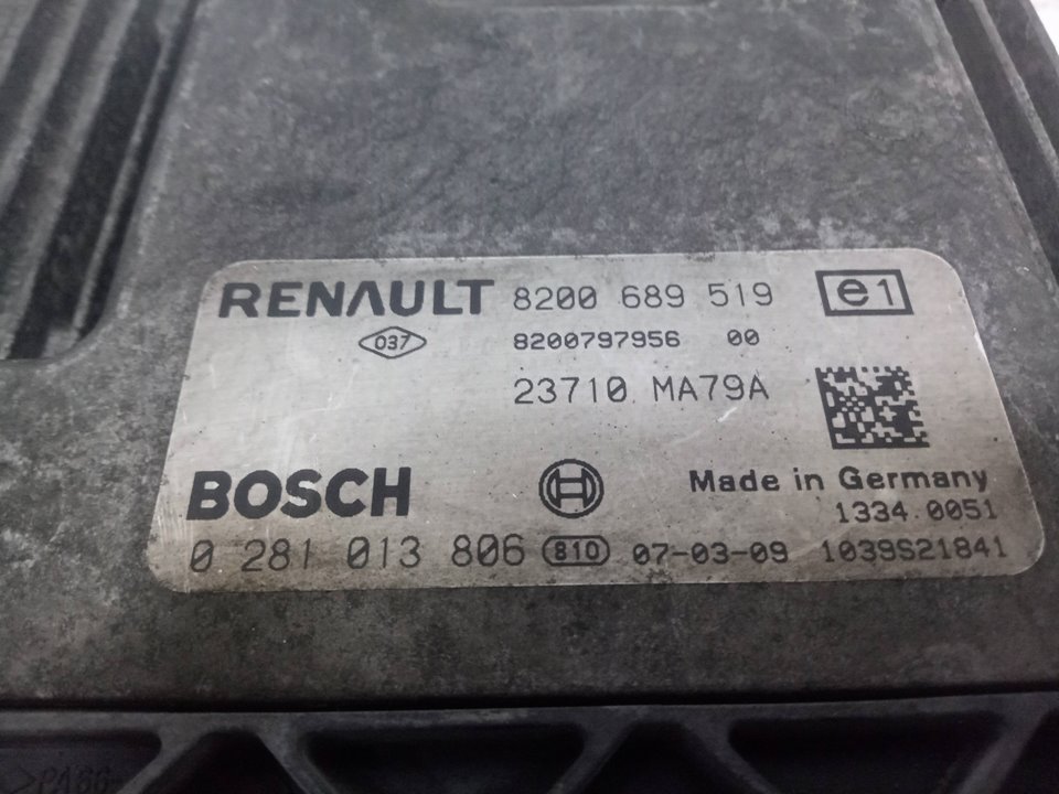 Centralita motor uce renault mascott cajachasis  mascott fg 150. 355565 cabi
