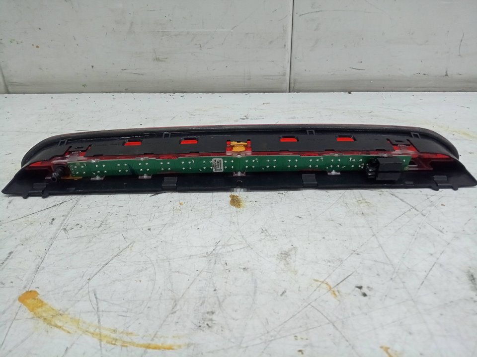 Luz central de freno volkswagen golf vii 1.5 tsi