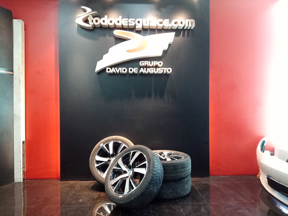 Juego llantas peugeot 2008 1.6 vti