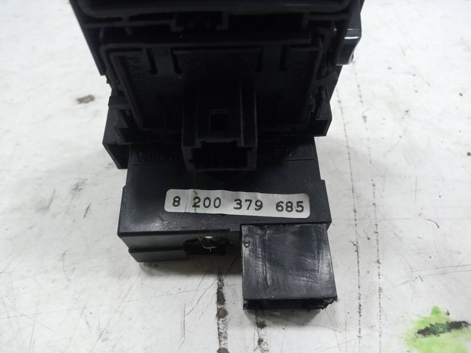 Mando regulacion faro master bus l3h2 38t      02.