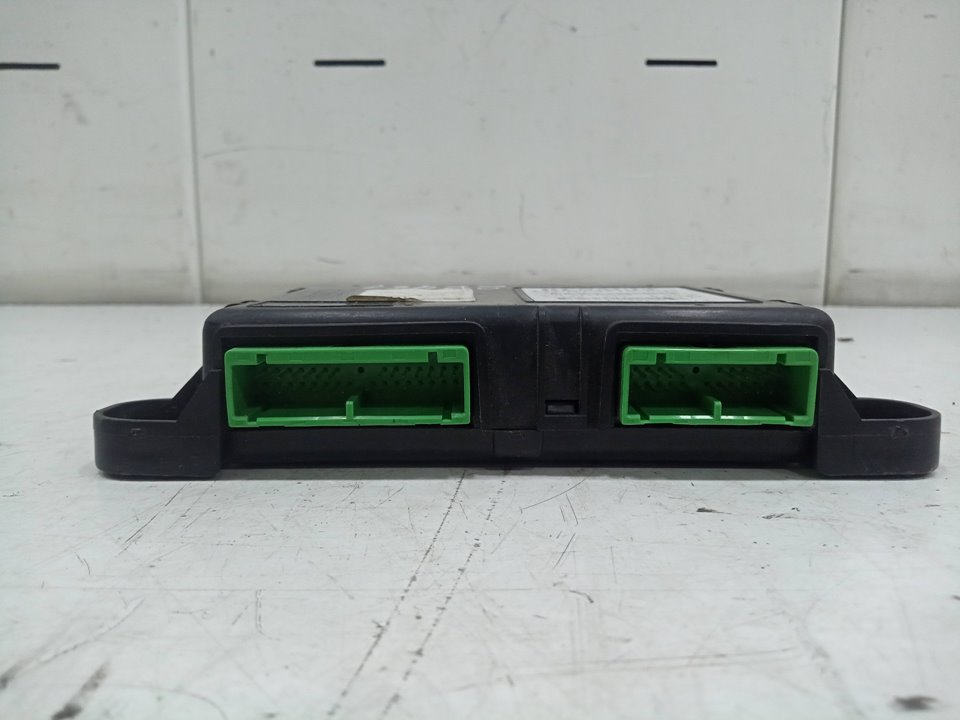Unidad de control de suspension neumatica  renault master pro cajachasis  magnum ab 2005 cabina adel.tr