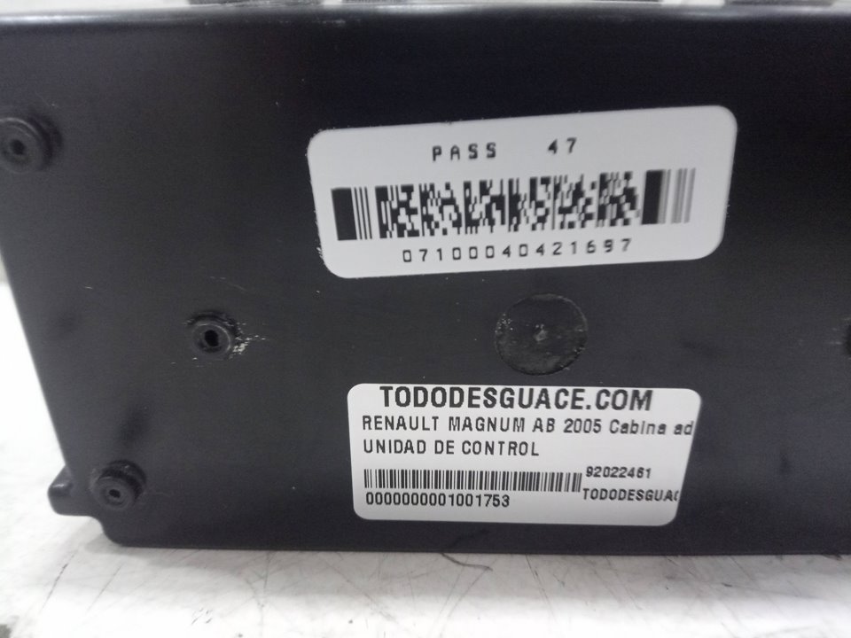 Unidad de control renault master pro cajachasis  magnum ab 2005 cabina adel.tr