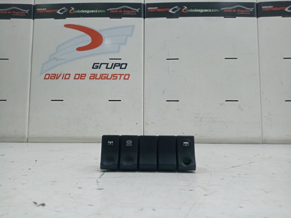 Botonera renault master pro cajachasis  magnum ab 2005 cabina adel.tr