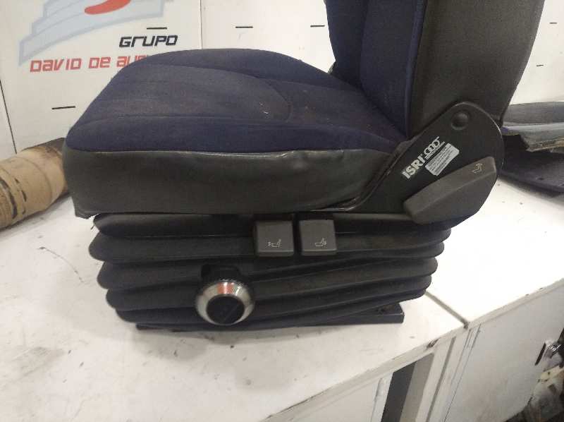 Asiento delantero izquierdo daily caja abierta doble cabi