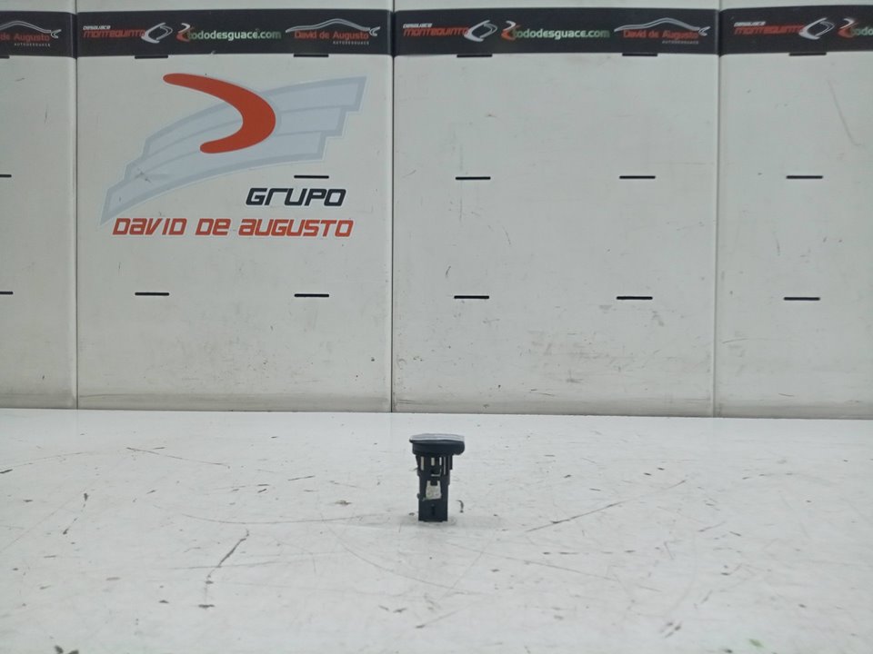Base mechero nissan qashqai ii todo terreno cerrada 1.5 dci
