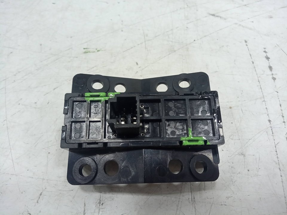 Mando regulacion intensidad cuadro instrumentos nissan qashqai ii todo terreno cerrada 1.5 dci