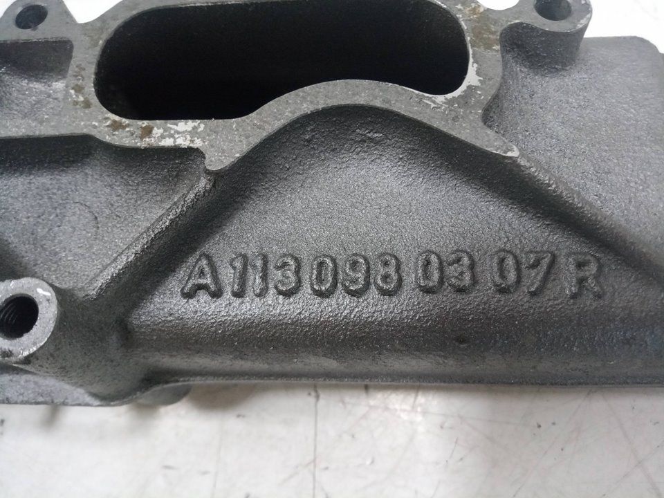 Colector admision mercedes-benz clase e t-model e 55 t amg kompressor (211.276