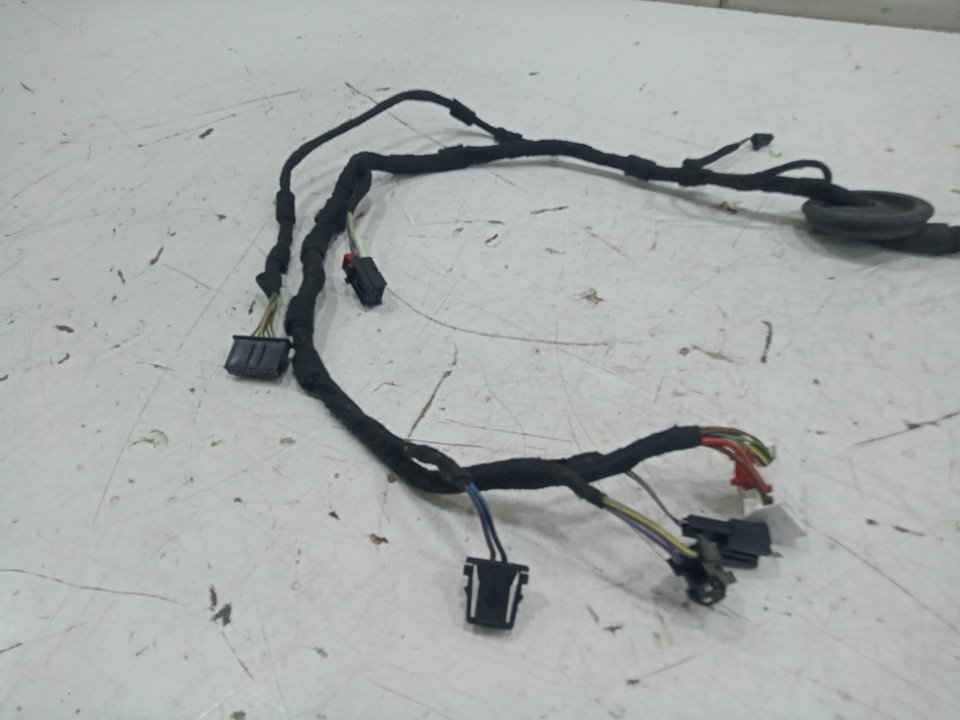Cables puerta audi q3   (8ug) attraction      01.15