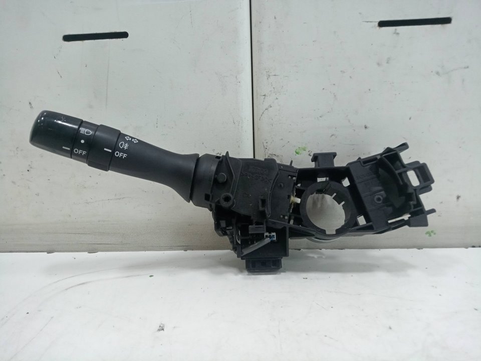 Mando luces toyota rav 4 iii 2.2 d 4wd (ala30_)